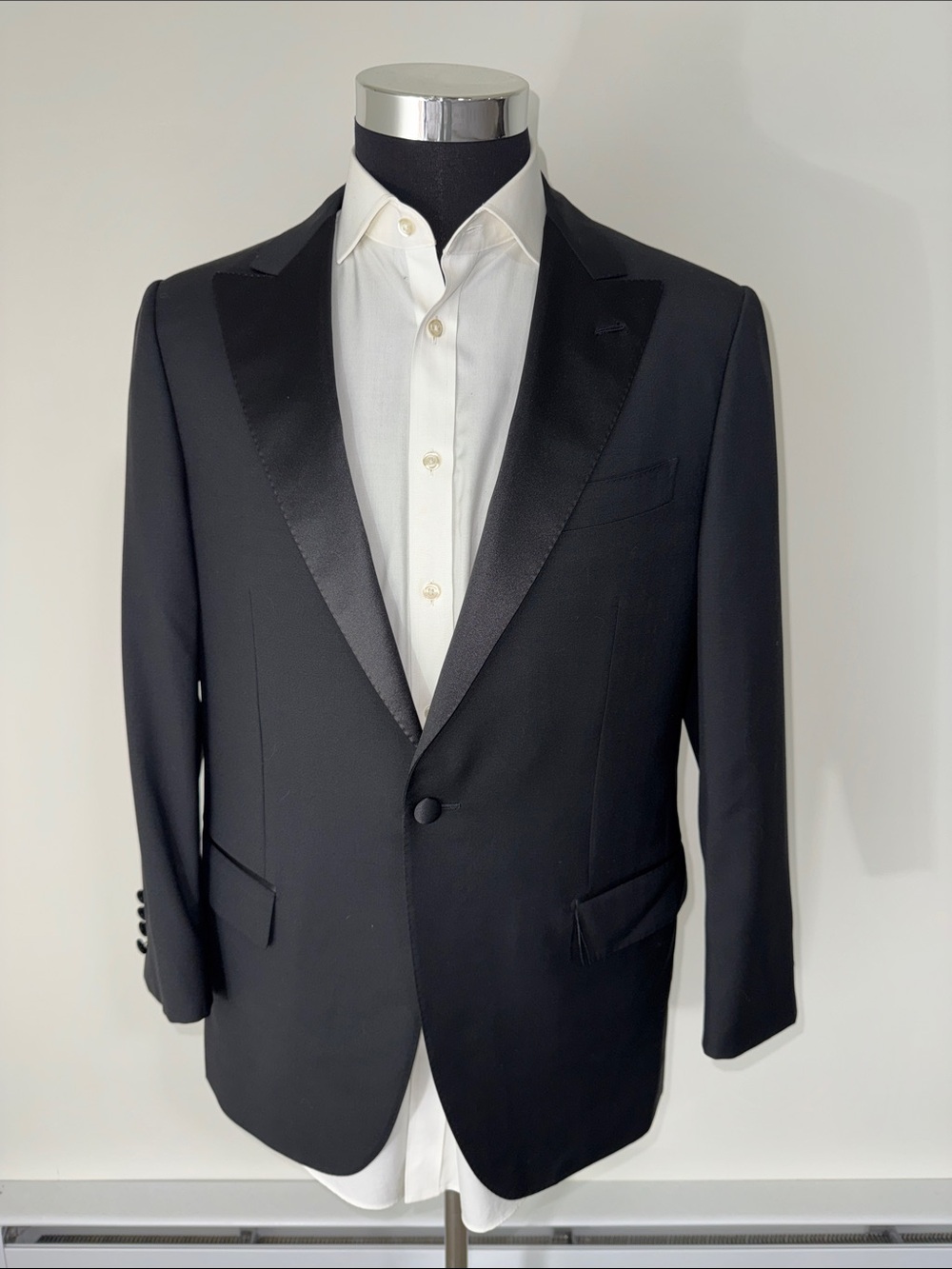 Caruso mens 42R black single button wool mohair peak lapel tuxedo jacket EUC